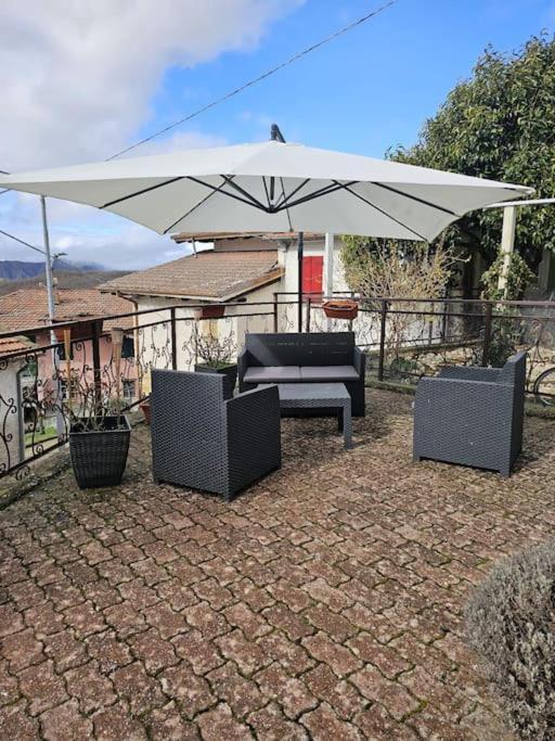 La Casa Della Lavanda Borgo Adorno Exteriér fotografie